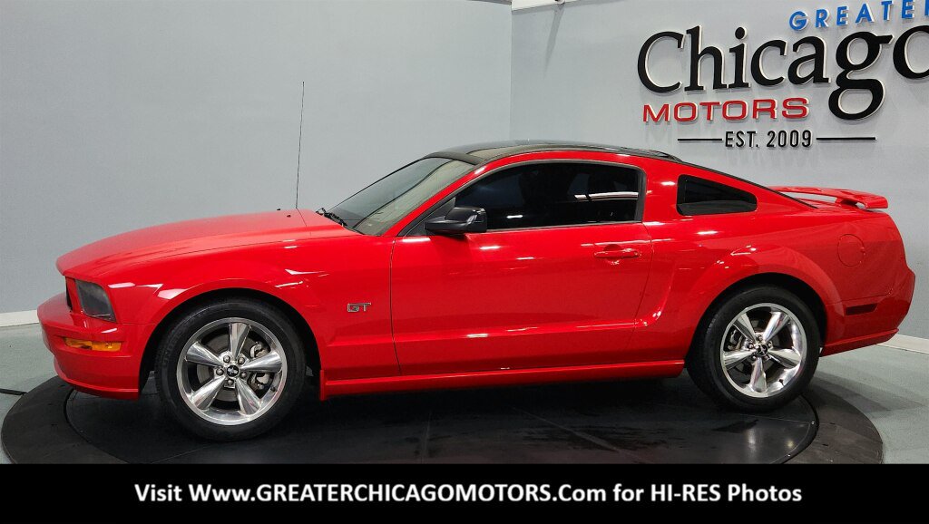 Used 2006 Ford Mustang GT RWD image 6