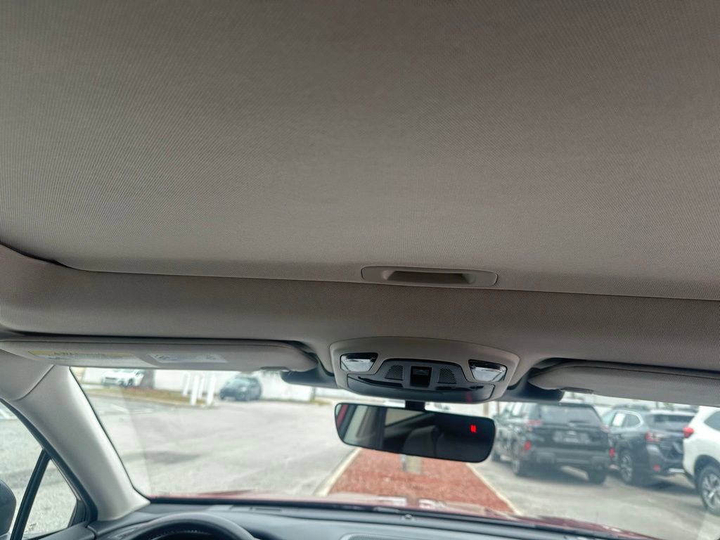 Used 2025 Subaru Outback Limited image 20