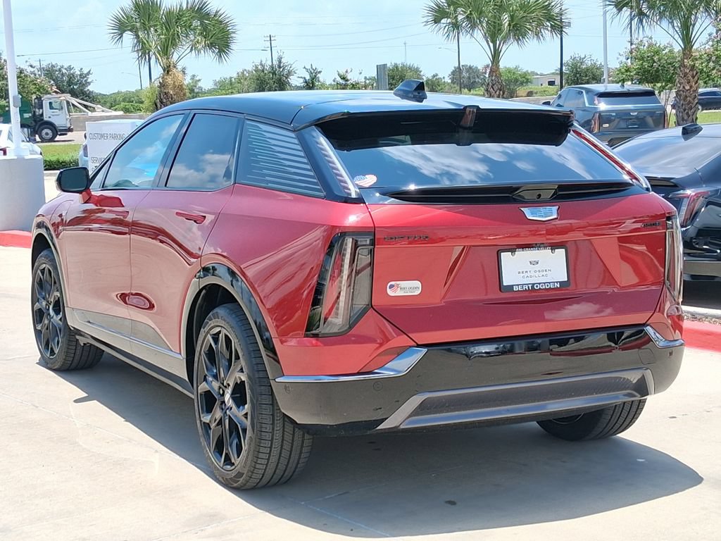 New 2026 Cadillac Optiq Sport 1 w/ LPO, ONYX Package RWD image 4