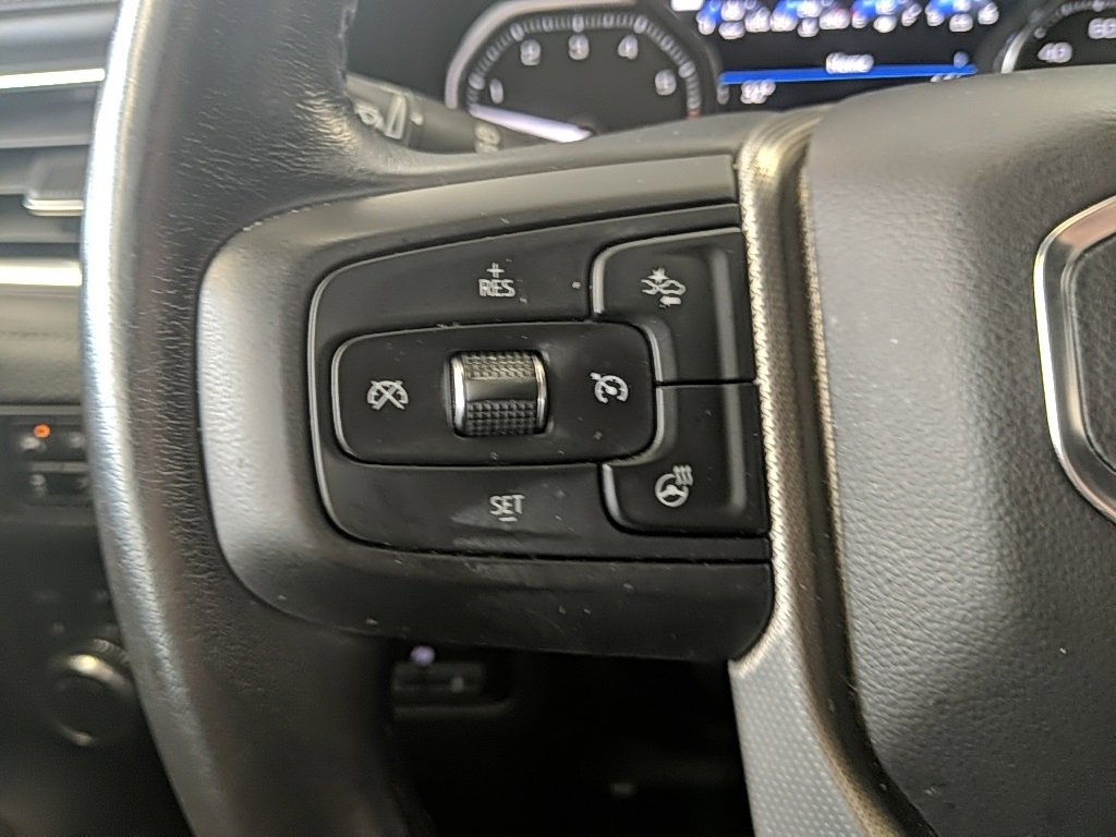 Used 2021 GMC Yukon Denali w/ Denali Premium Package image 23