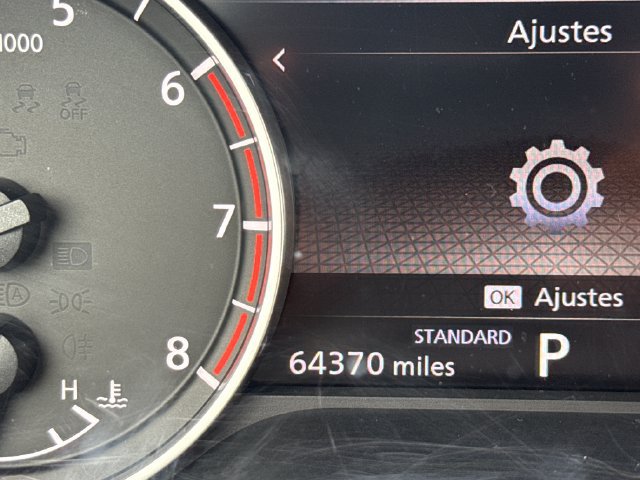 Certified 2023 Nissan Rogue SV FWD image 17
