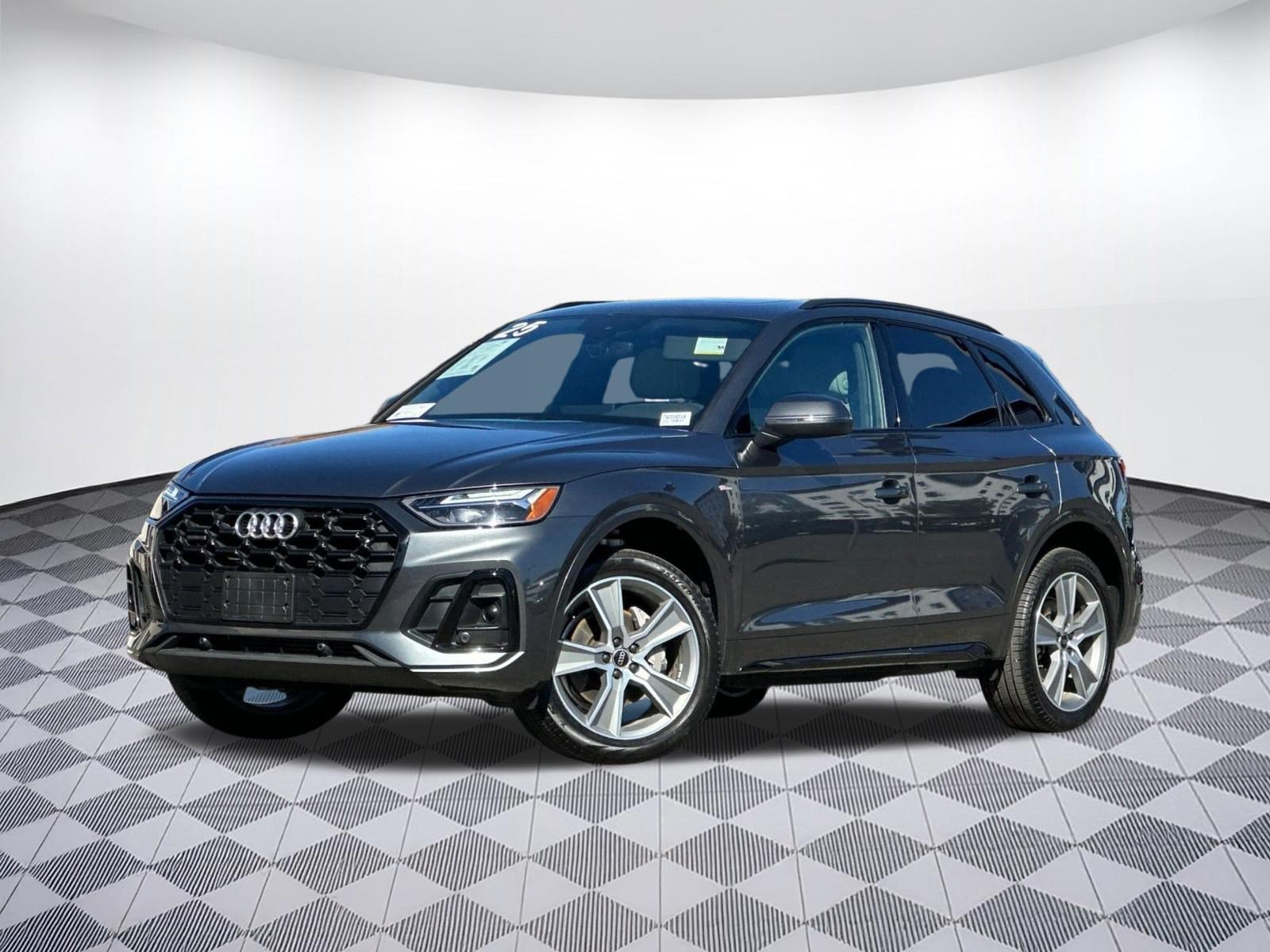 Used 2025 Audi Q5 2.0T Premium w/ Convenience Plus Package AWD/4WD image 1