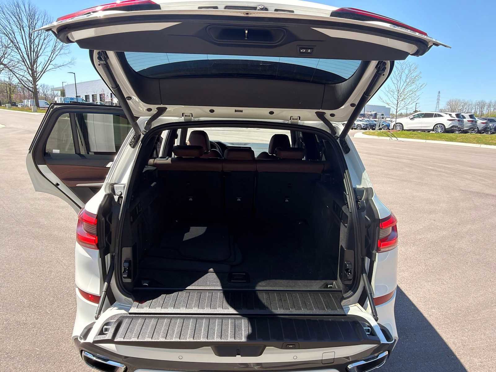 Used 2020 BMW X5 xDrive40i w/ M Sport Package AWD/4WD image 24
