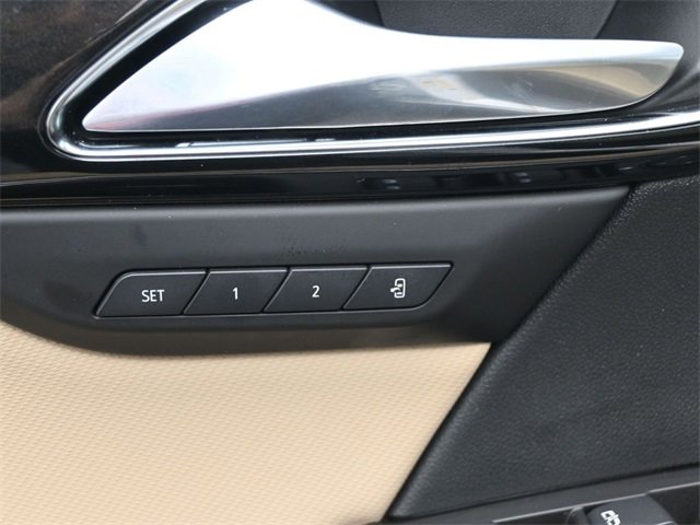 Used 2025 Buick Envision Preferred image 21