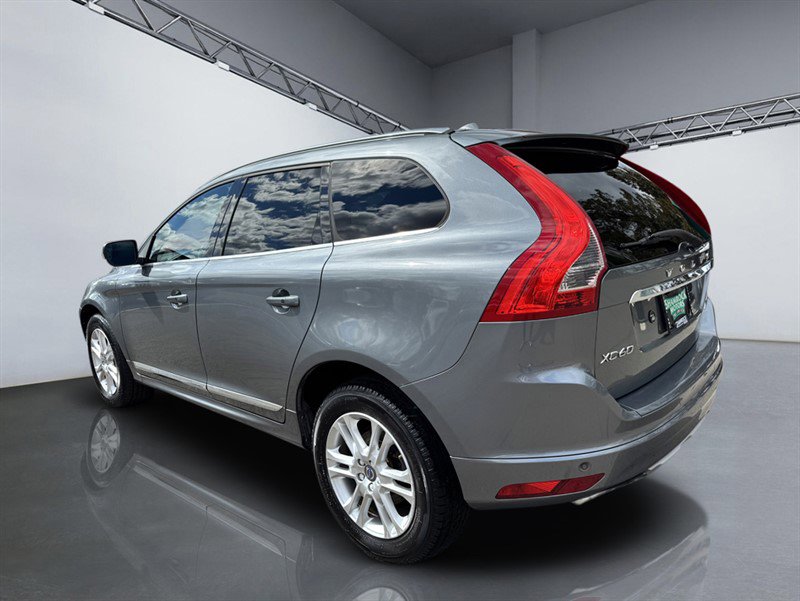 Used 2016 Volvo XC60 T5 Premier image 5