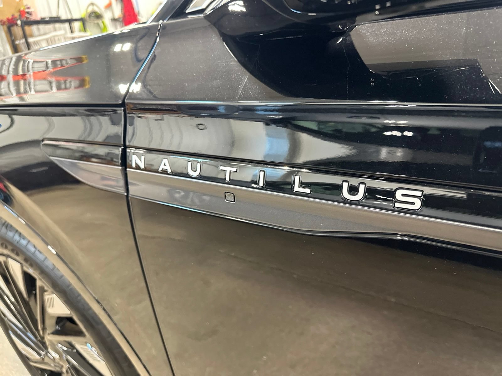 Used 2024 Lincoln Nautilus Black Label w/ Jet Appearance Package (87T) AWD/4WD image 10