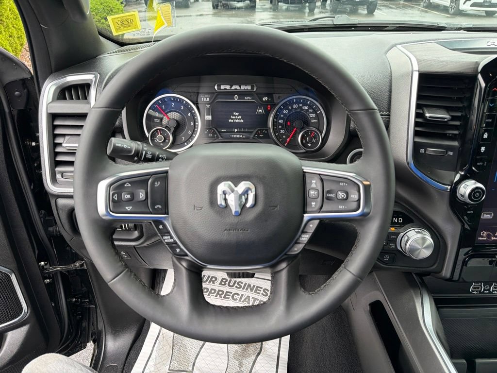 Used 2026 RAM 1500 Laramie AWD/4WD image 22