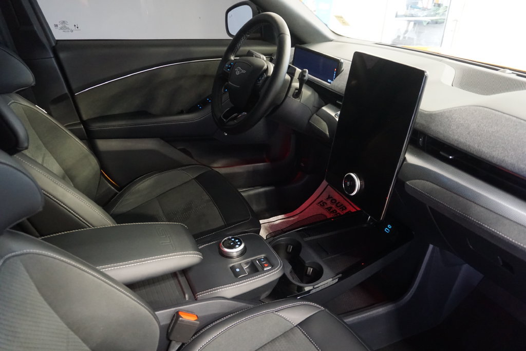 Used 2022 Ford Mustang Mach-E GT w/ GT Performance Edition AWD/4WD image 28