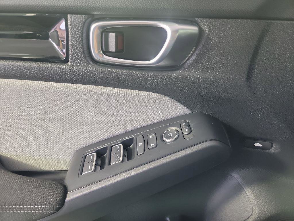 Certified 2025 Honda Civic Sport image 25
