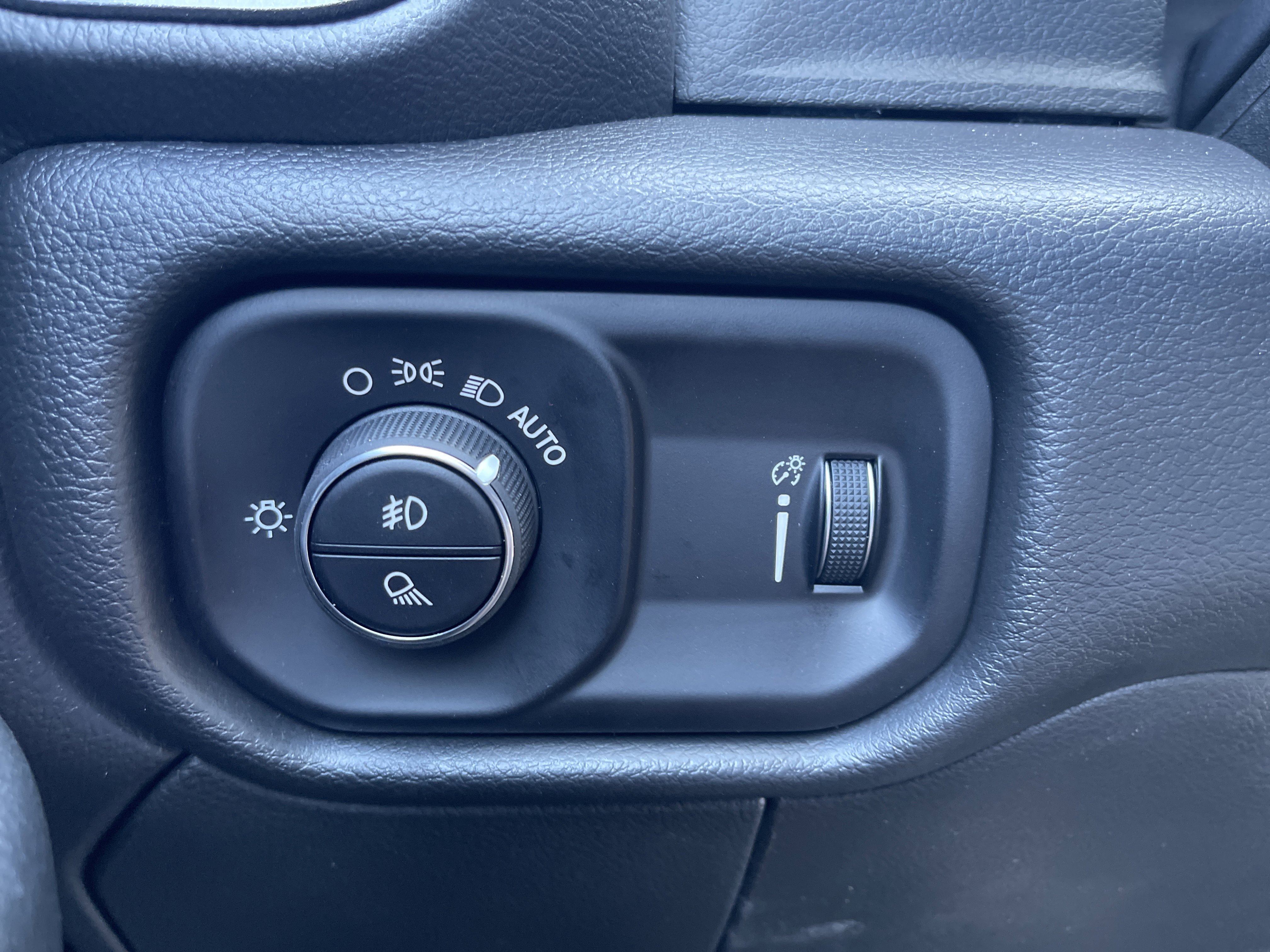 New 2026 RAM 3500 Tradesman w/ Chrome Appearance Group image 21