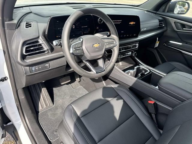 New 2026 Chevrolet Traverse LT w/ Driver Confidence Package FWD image 35
