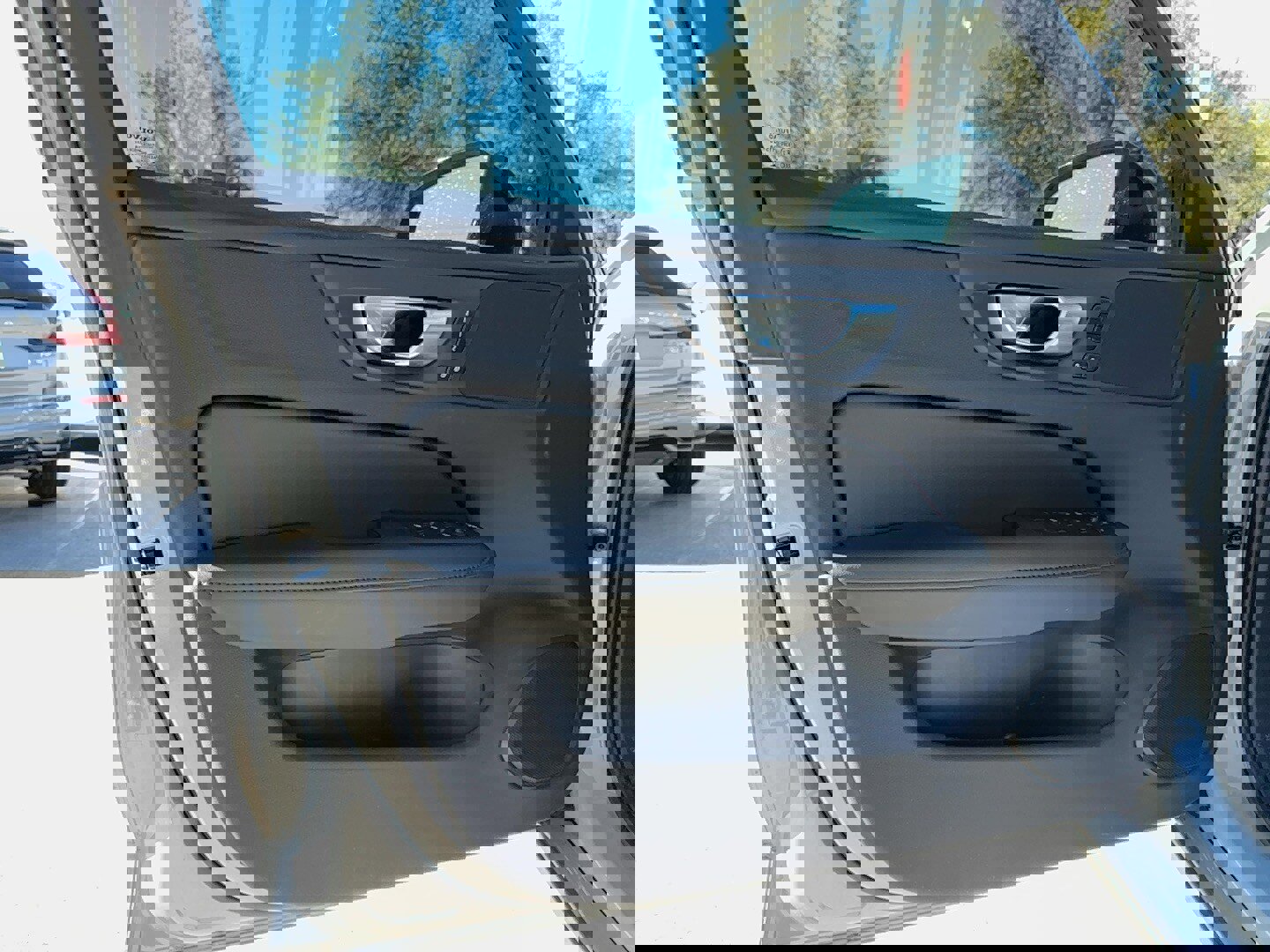 Used 2024 Volvo S60 B5 Core w/ Climate Package image 10