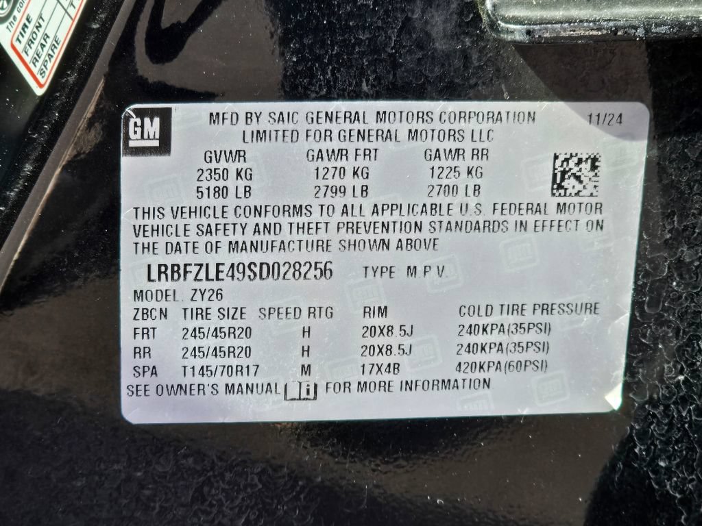 Certified 2025 Buick Envision Sport Touring AWD/4WD image 35
