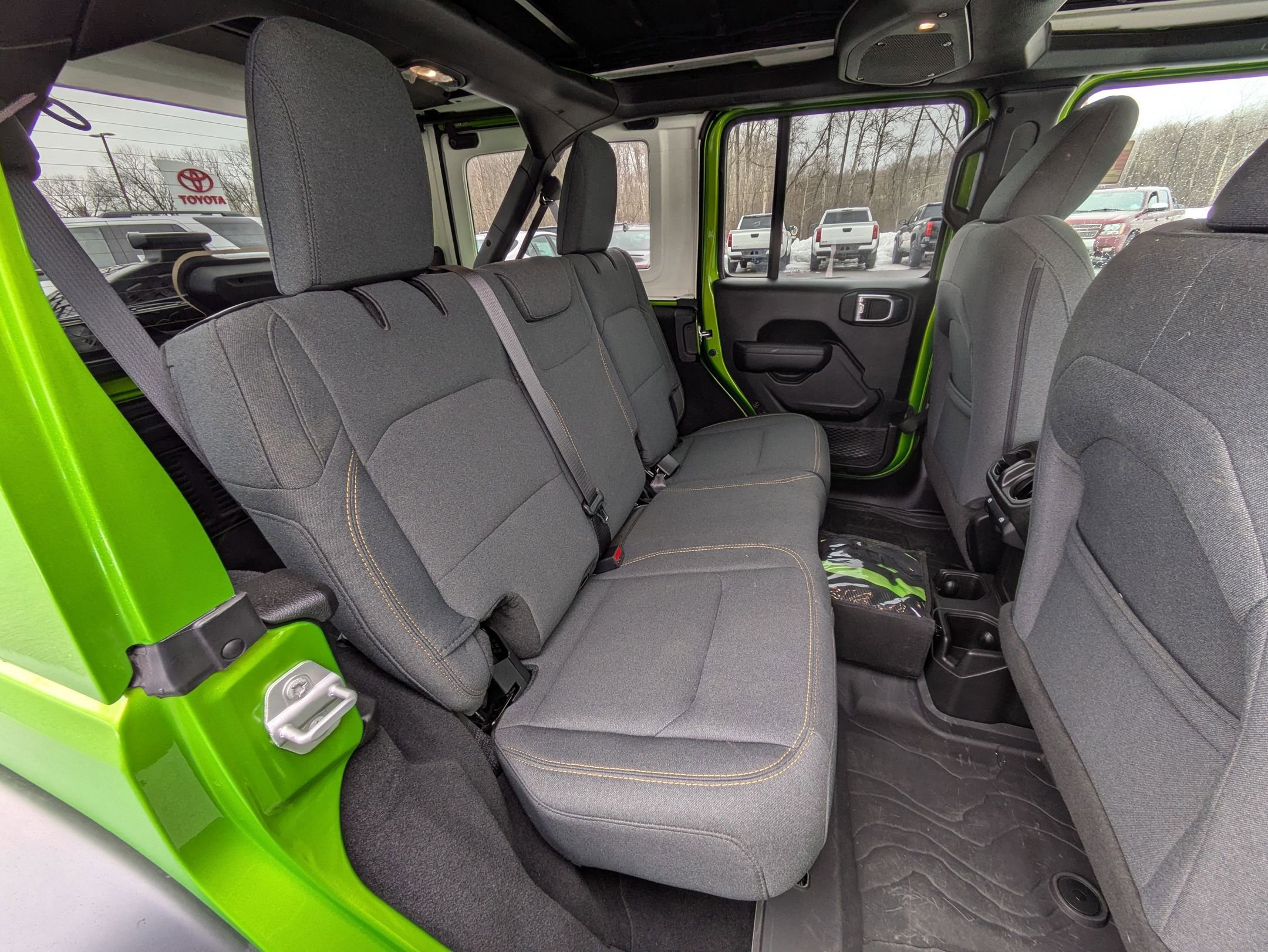 Used 2025 Jeep Wrangler Unlimited Sport image 19