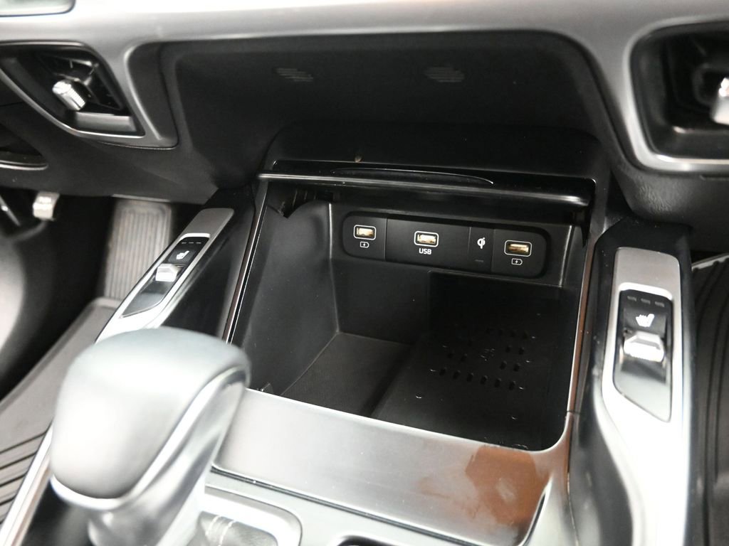 Used 2023 Kia Sorento S image 17