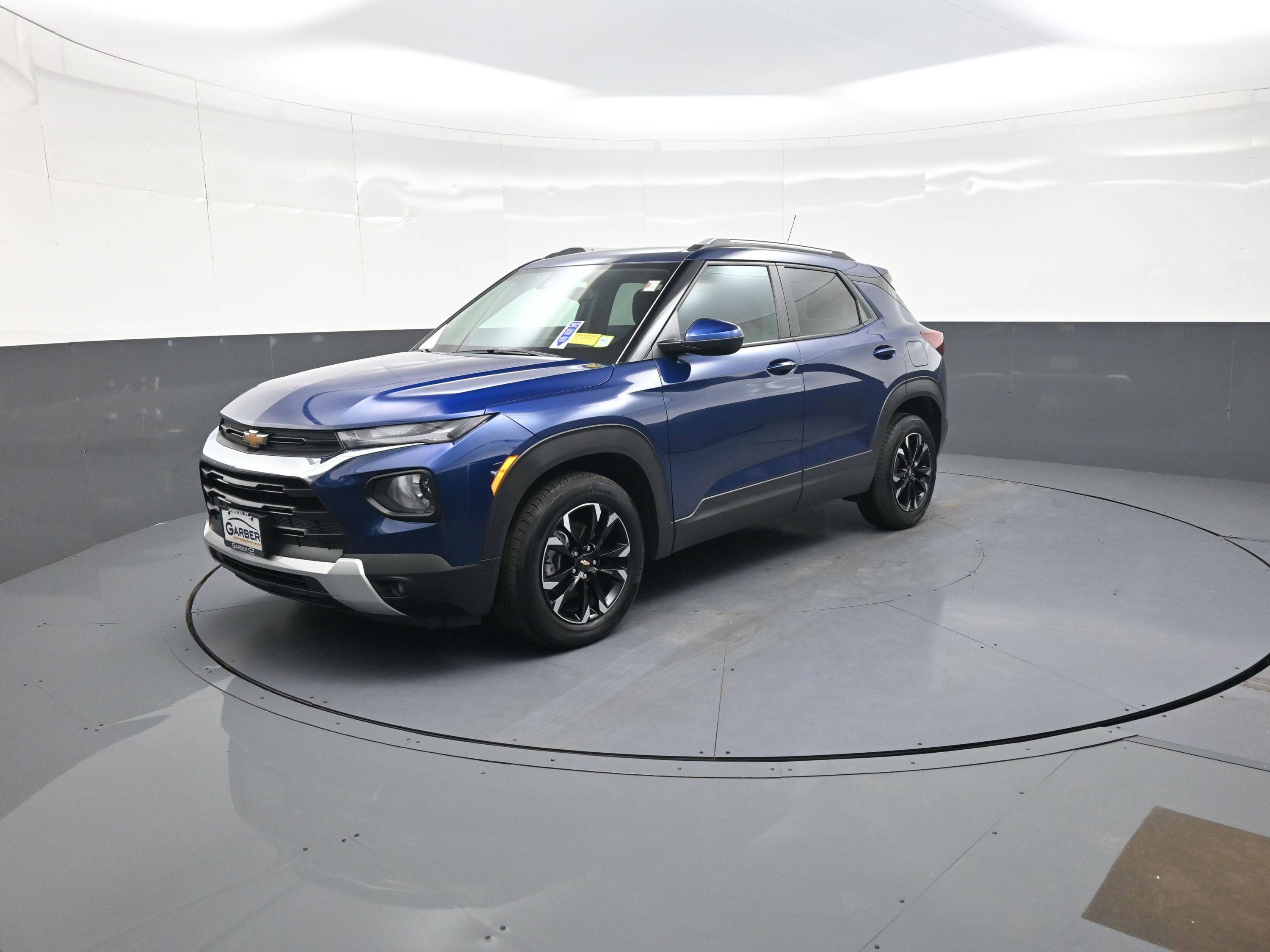 Used 2023 Chevrolet TrailBlazer LT FWD image 7