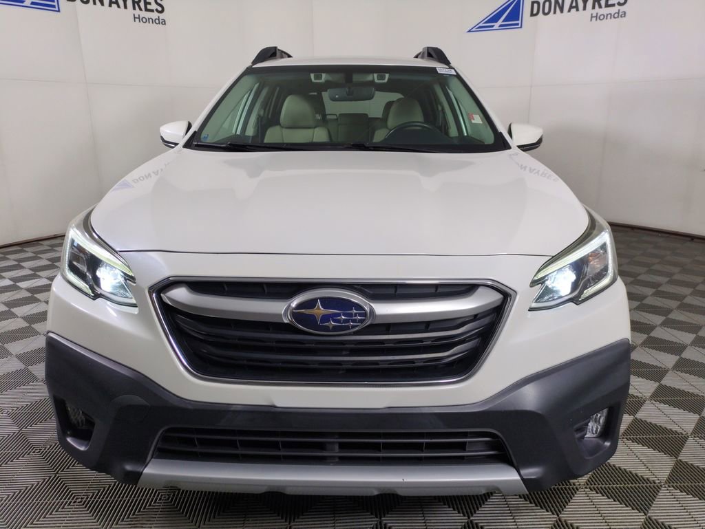 Used 2020 Subaru Outback Limited image 11