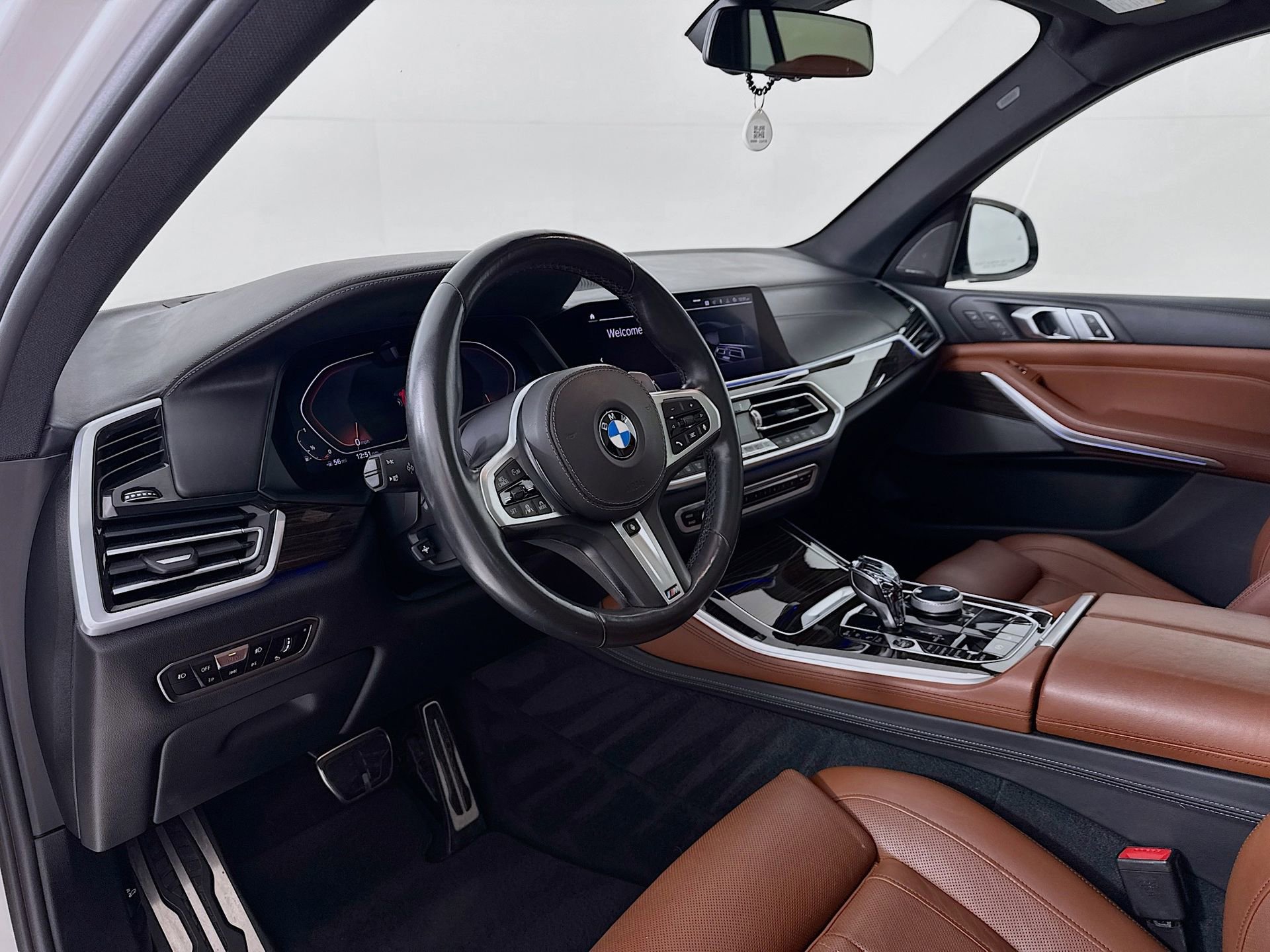 Used 2019 BMW X5 xDrive50i w/ M Sport Package AWD/4WD image 10