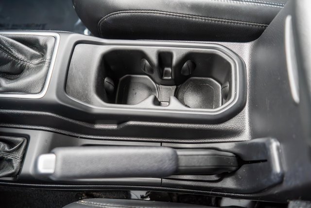 Used 2021 Jeep Wrangler Sport image 26