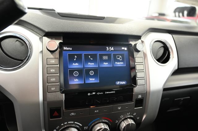 Used 2020 Toyota Tundra SR5 AWD/4WD image 17