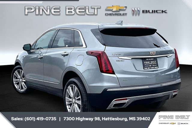 Used 2024 Cadillac XT5 Premium Luxury image 2