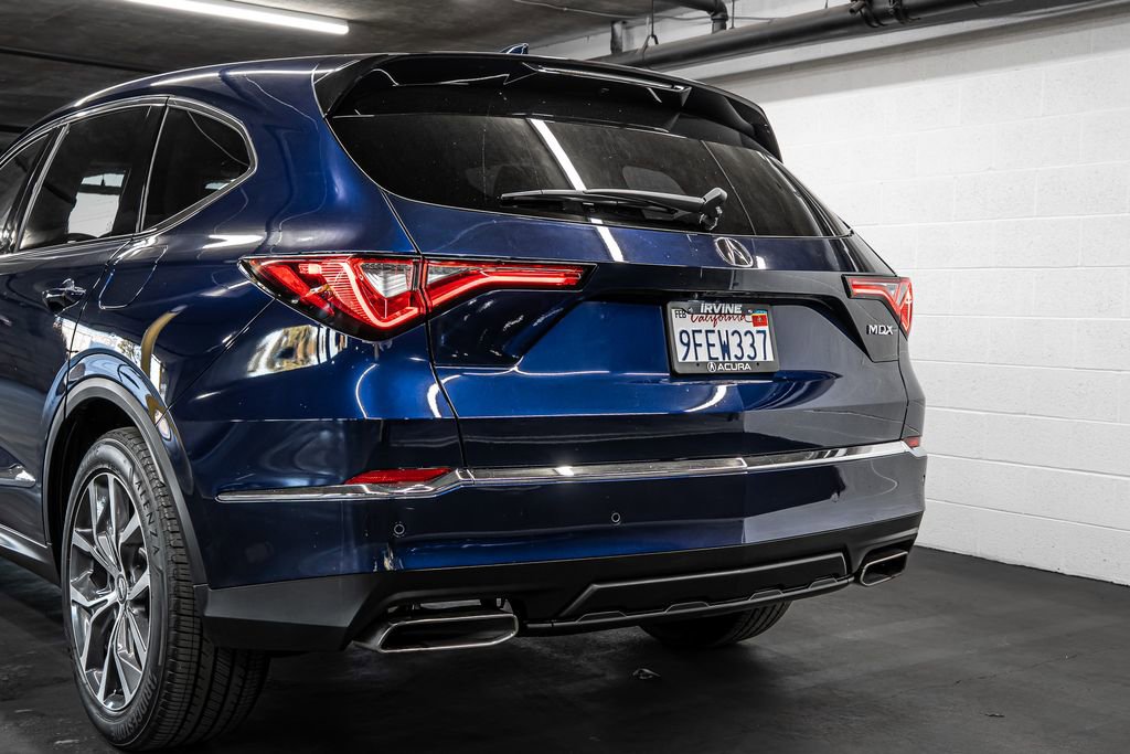Certified 2023 Acura MDX FWD w/ Technology Package image 14