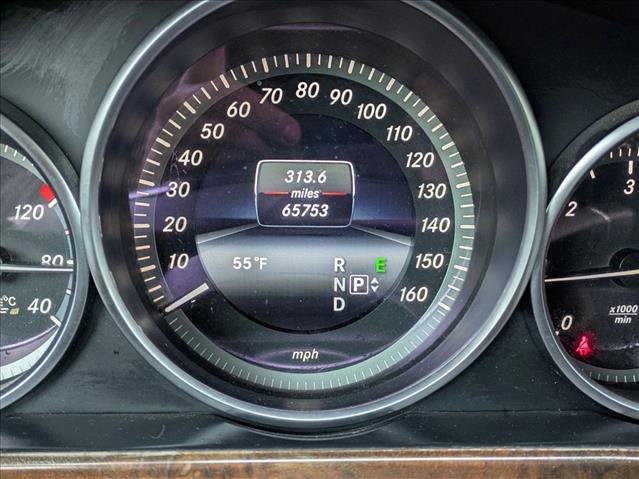 Used 2014 Mercedes-Benz E 250 BlueTEC Sedan image 11