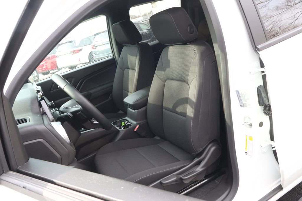 Certified 2024 Chevrolet Colorado LT w/ LT Convenience Package image 32