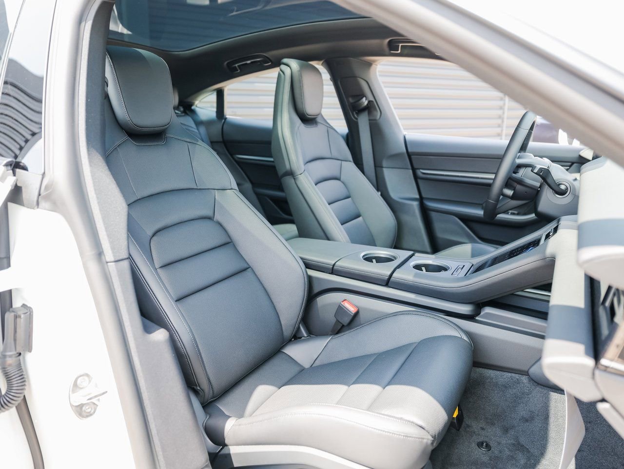 New 2026 Porsche Taycan AWD/4WD image 28