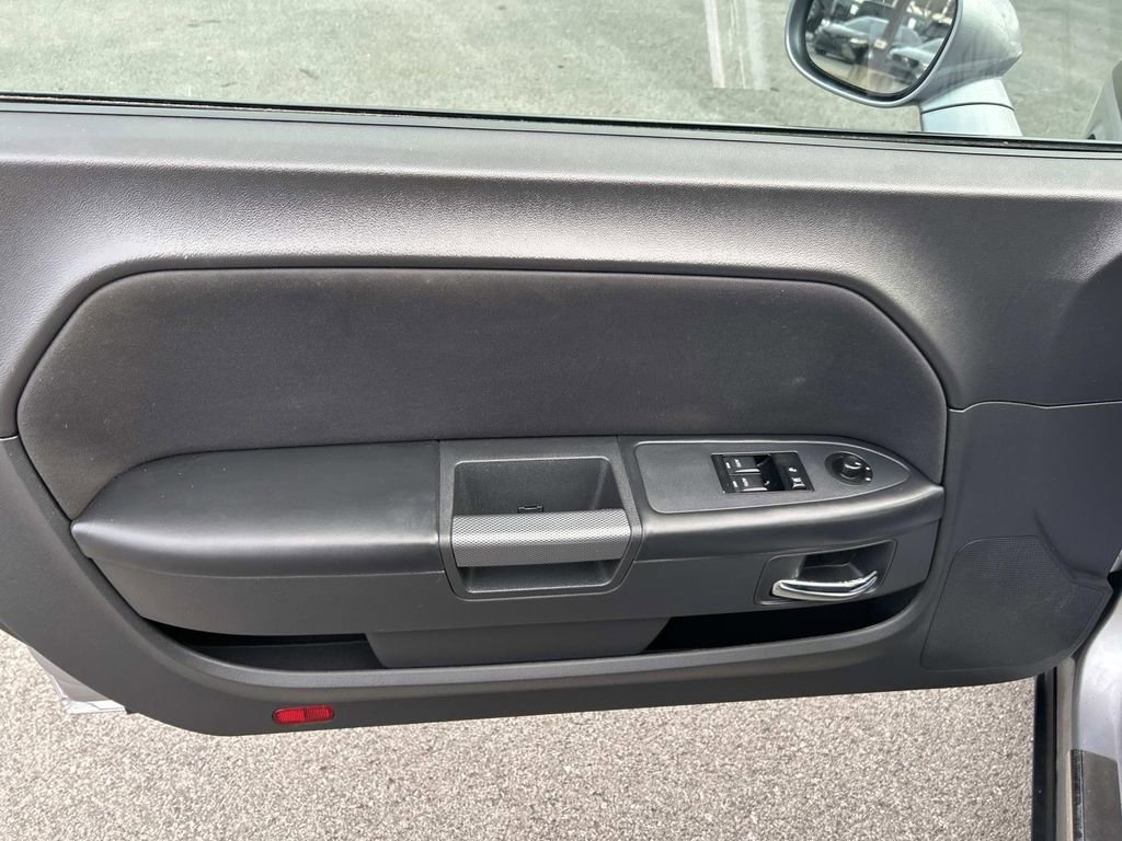 Used 2013 Dodge Challenger R/T image 20