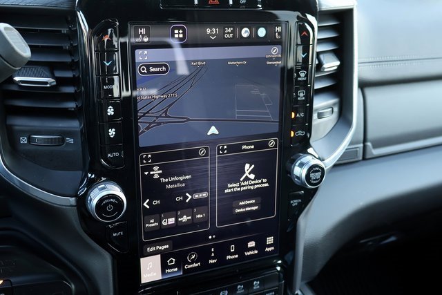 Used 2024 RAM 2500 Laramie w/ Night Edition image 32