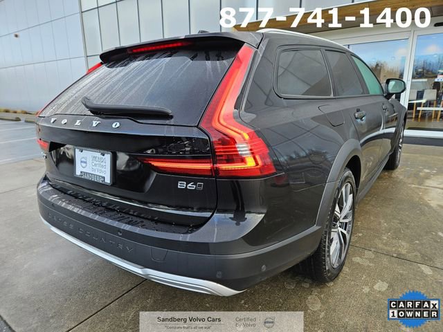 Certified 2024 Volvo V90 B6 Cross Country Plus image 5