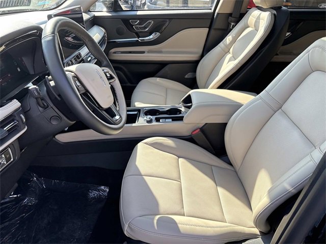 New 2026 Lincoln Corsair Reserve image 23