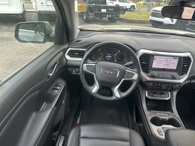Used 2023 GMC Acadia SLT image 27
