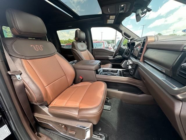 New 2026 Ford F250 King Ranch w/ Chrome Package AWD/4WD image 25
