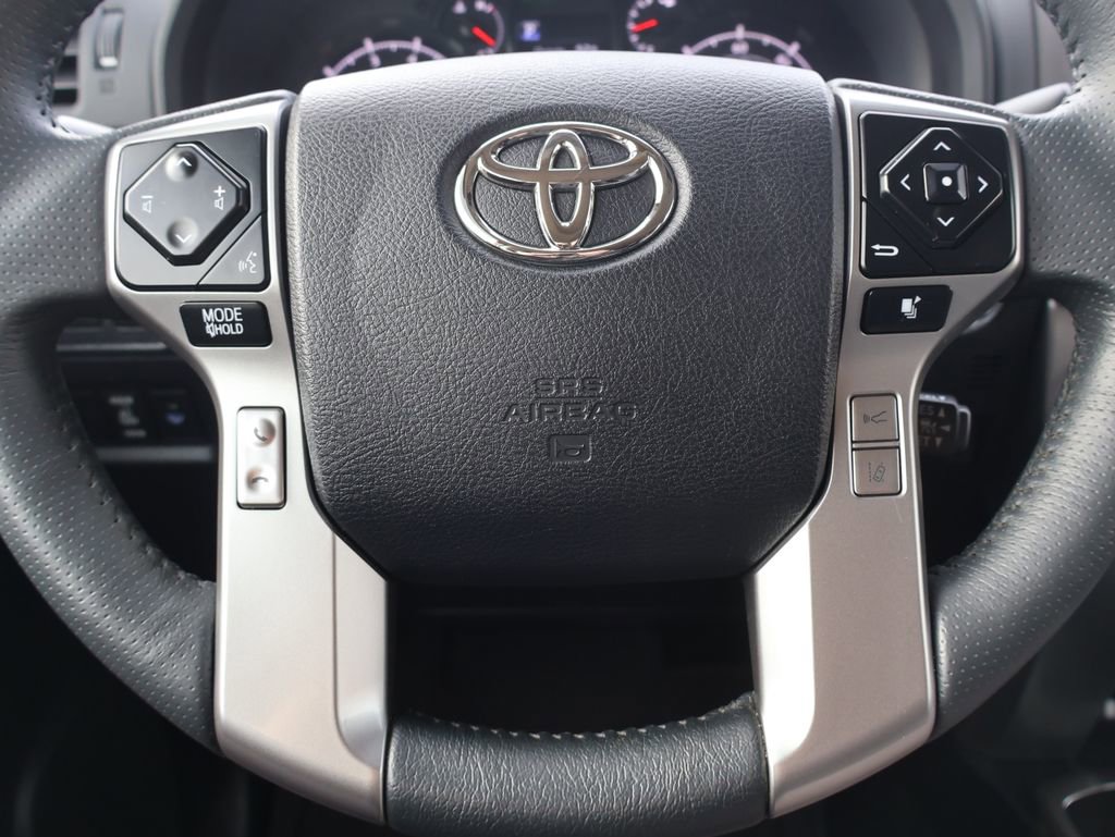 Used 2022 Toyota 4Runner SR5 Premium image 15