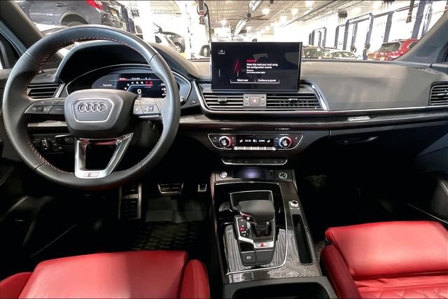 Certified 2024 Audi SQ5 Premium Plus w/ Premium Plus Package AWD/4WD image 15