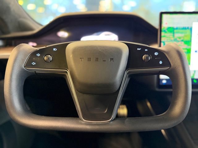 Used 2022 Tesla Model S AWD/4WD image 24