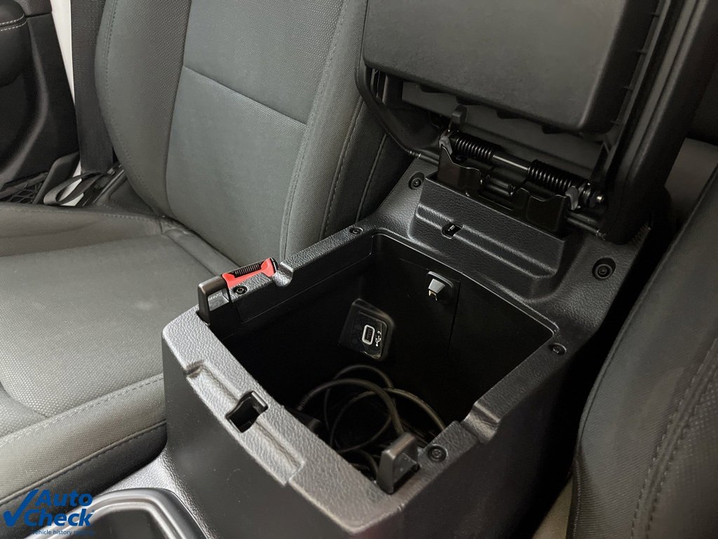 Used 2020 Jeep Wrangler Unlimited Sahara image 27