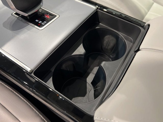 Used 2025 Land Rover Range Rover Evoque S image 24