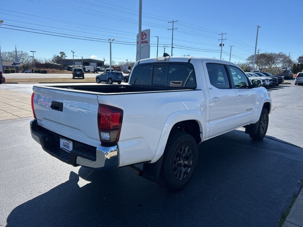 Used 2023 Toyota Tacoma SR5 w/ SR5 Appearance Package image 17