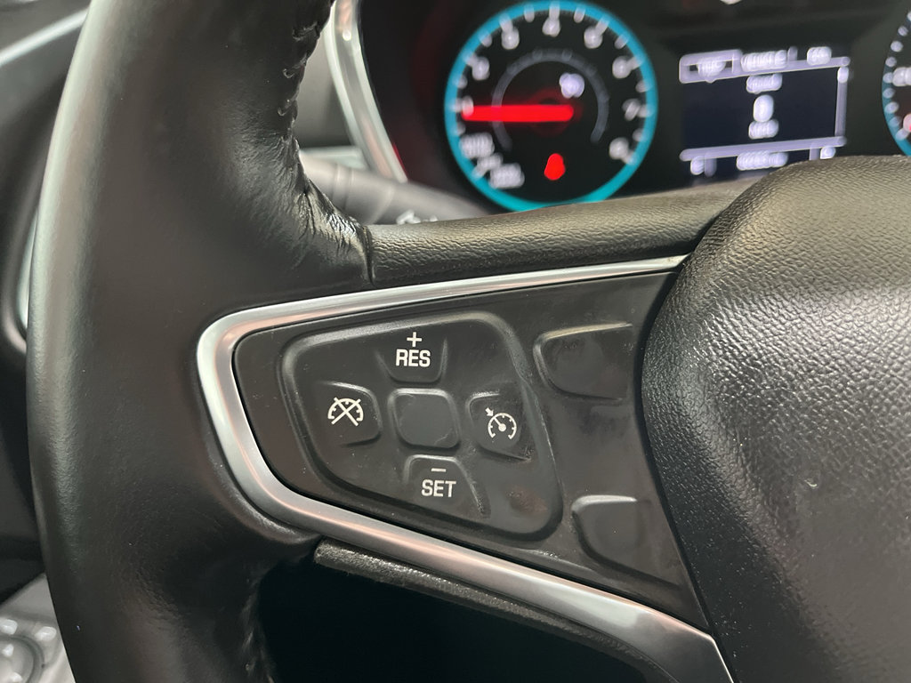 Used 2018 Chevrolet Equinox LT image 19