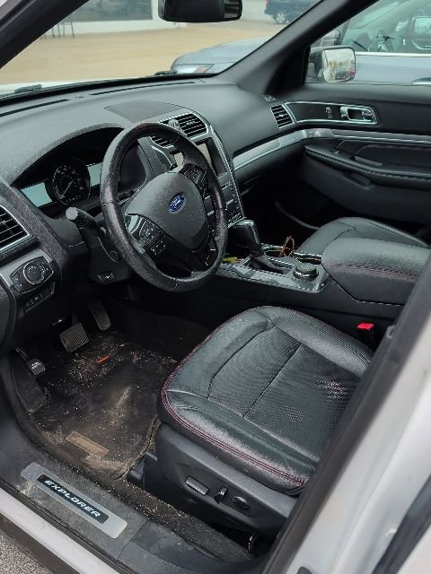 Used 2016 Ford Explorer Sport w/ Equipment Group 401A AWD/4WD image 9