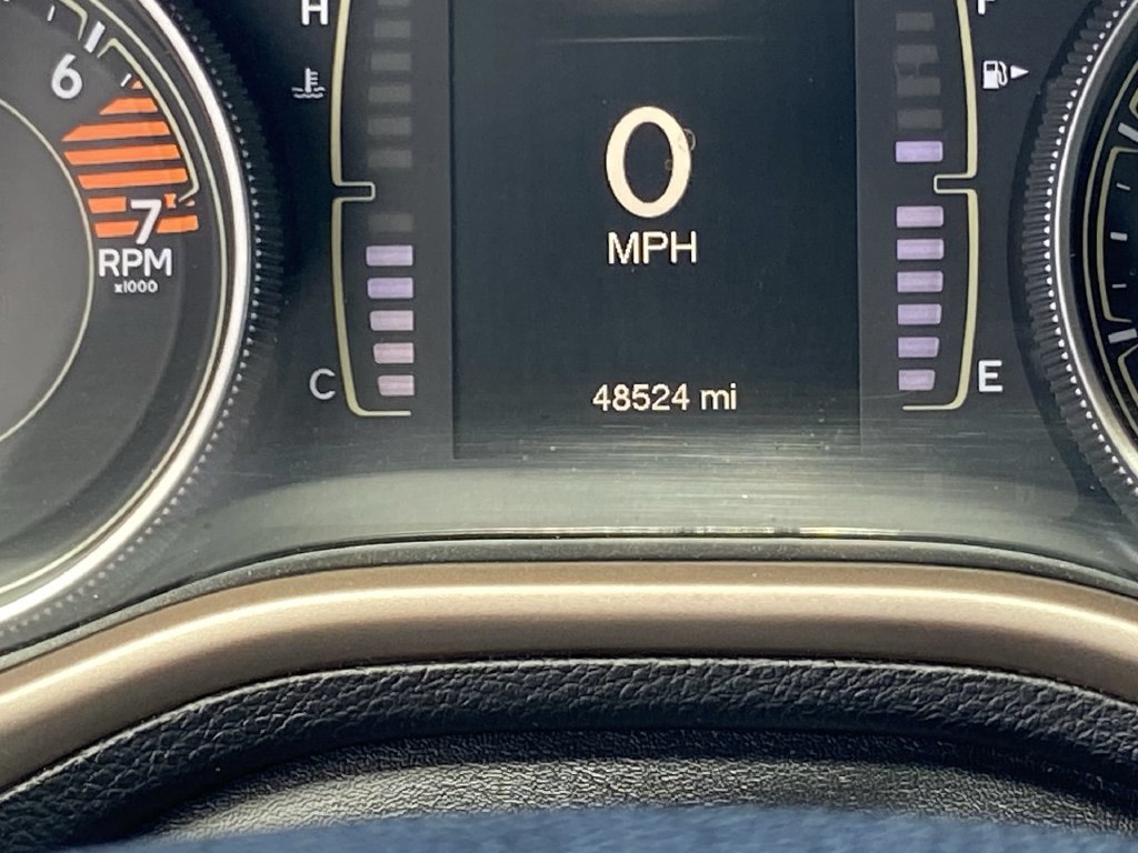 Used 2018 Jeep Cherokee Latitude w/ Safety Group FWD image 8