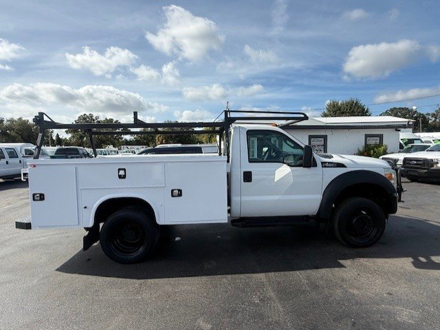 Used 2015 Ford F550 4x4 Regular Cab Super Duty image 5