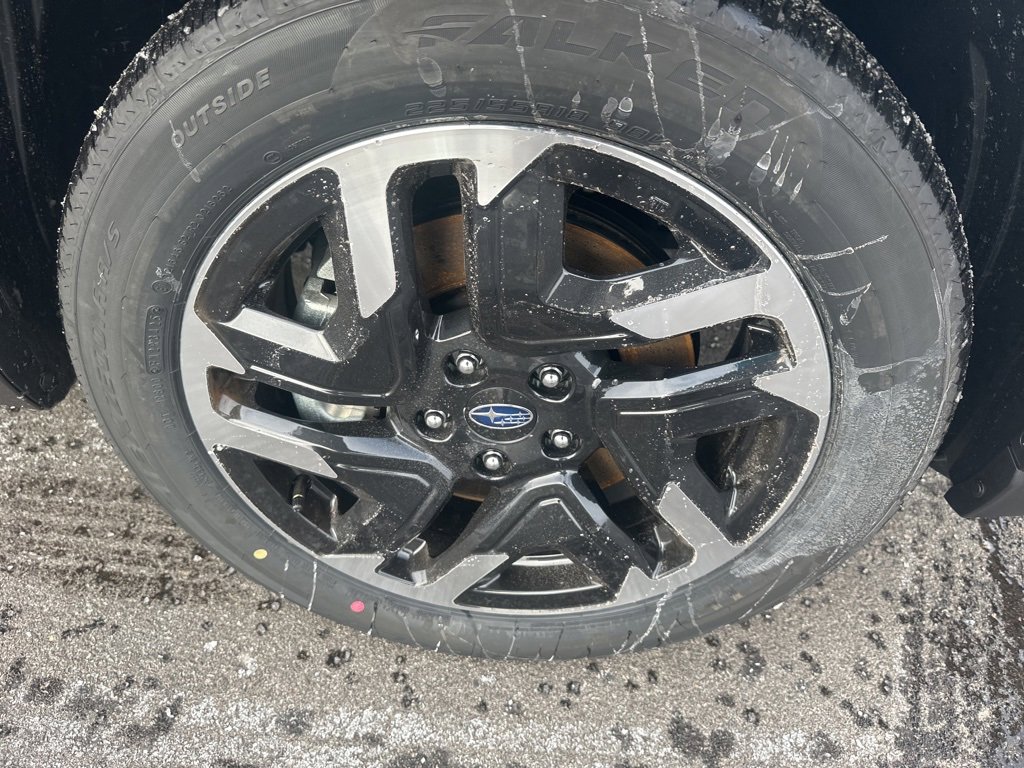 New 2025 Subaru Forester Limited image 30