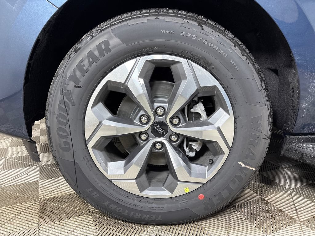 New 2027 Ford Expedition Max Active RWD image 13
