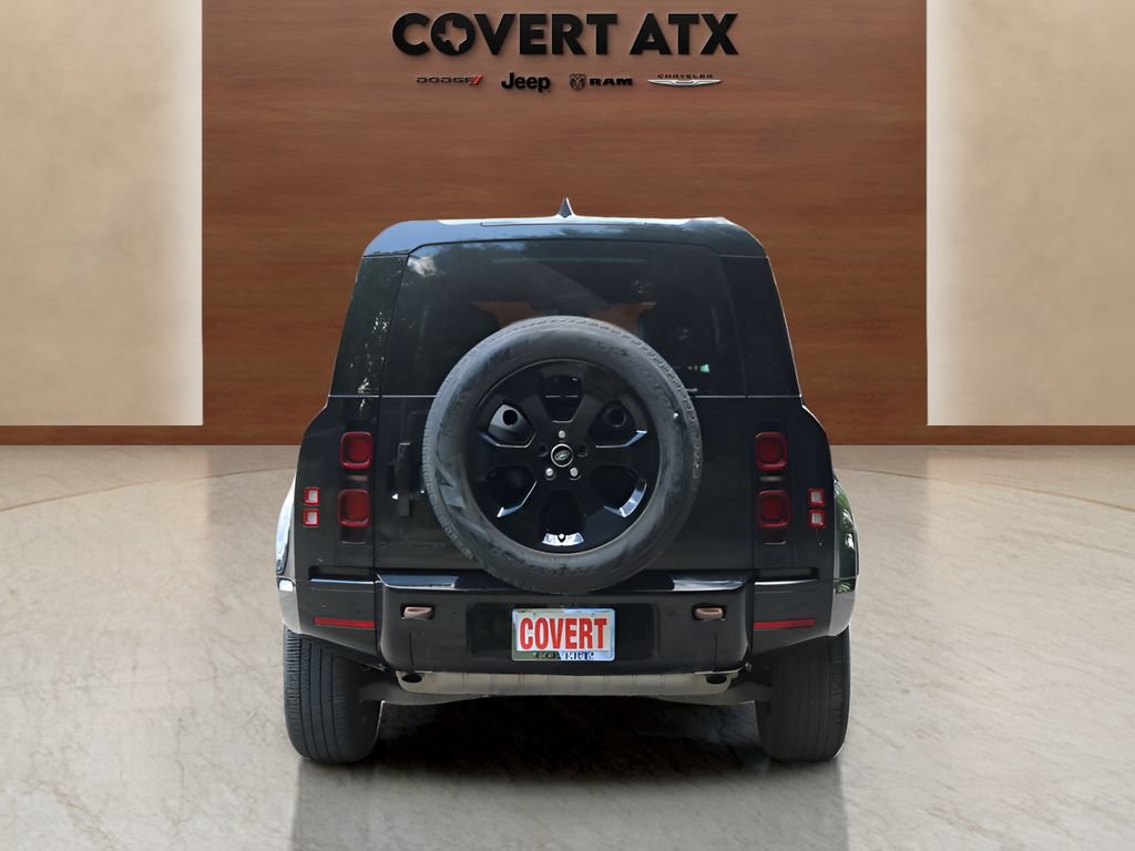 Used 2024 Land Rover Defender 110 X-Dynamic SE AWD/4WD image 4