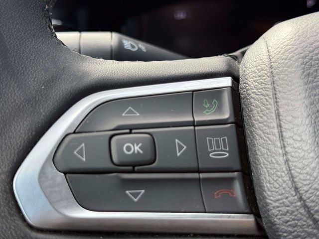 Used 2023 Jeep Compass Limited w/ Elite Group AWD/4WD image 23