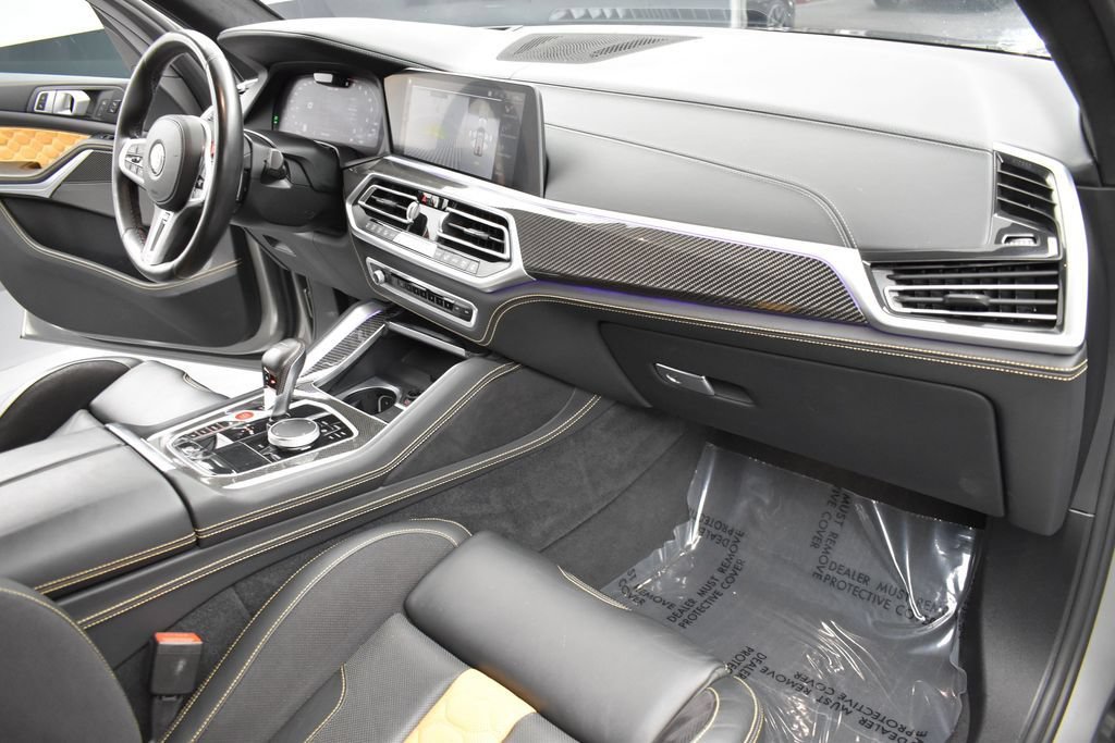 Used 2021 BMW X5 M AWD/4WD image 7